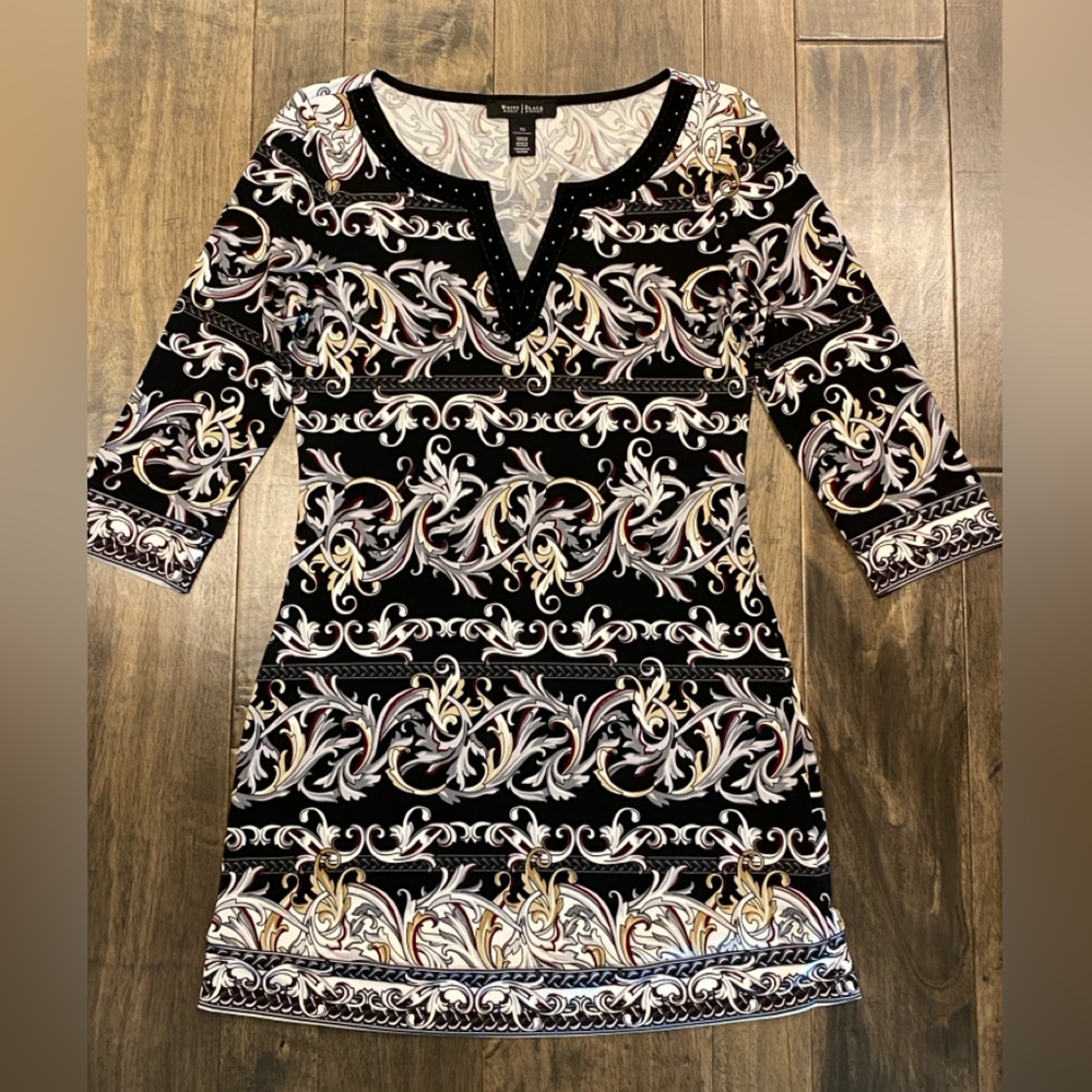 White House Black Market top